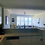 Appartamento Geniet De Zee Met Top-appartement Fuji